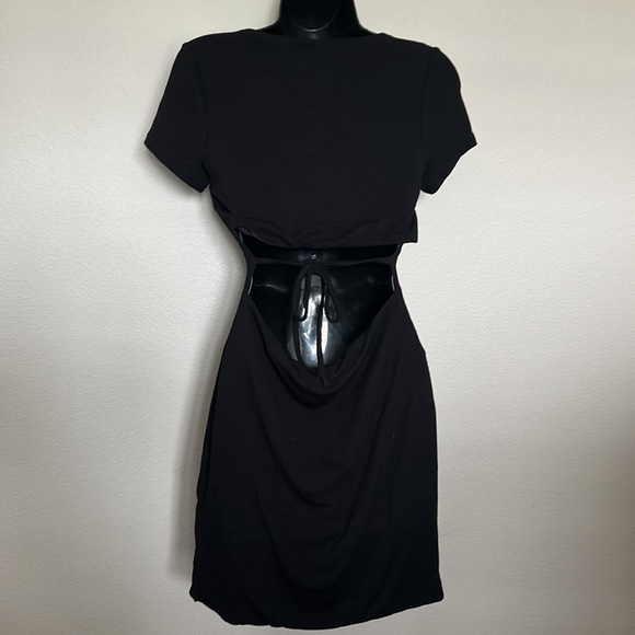 Princess Polly Nolan Black Square Neck Short Sleeve Cut Out Tie Back Mini Dress - Picture 7 of 11